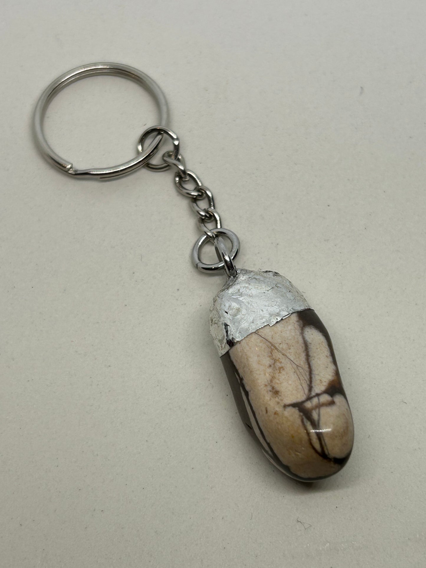 Zebra Marble
Stainless Steel Keychain