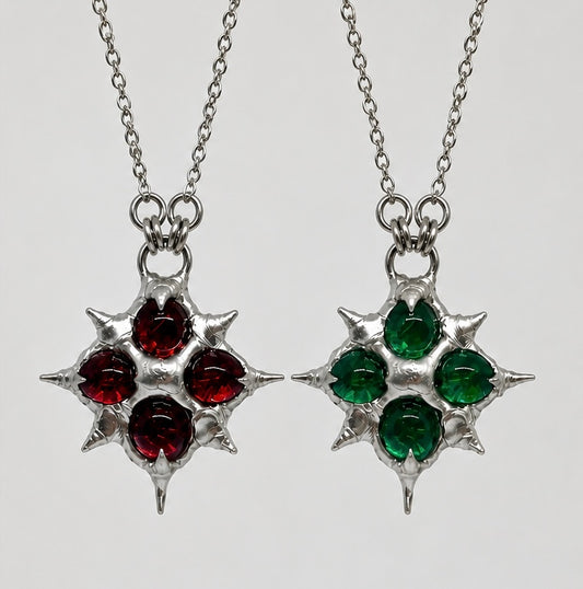 Mages Compass 🧙‍♂️ green or red Fixed Spiky  Stainless Steel Necklace
